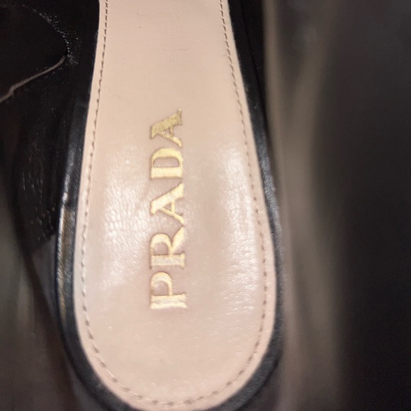 Prada chocolate brown leather boots. Size 37 - Picture 4 of 10